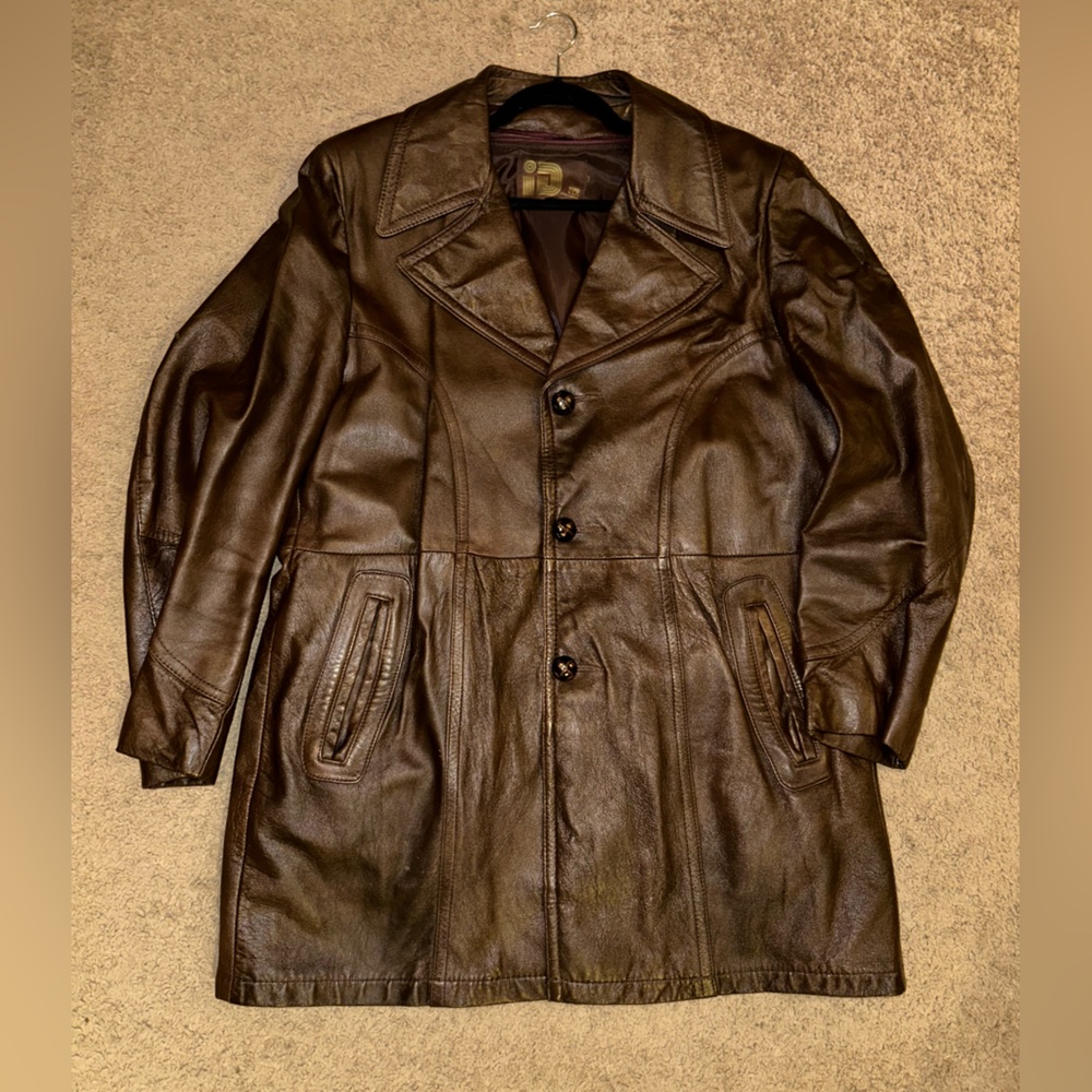 LEATHER COAT